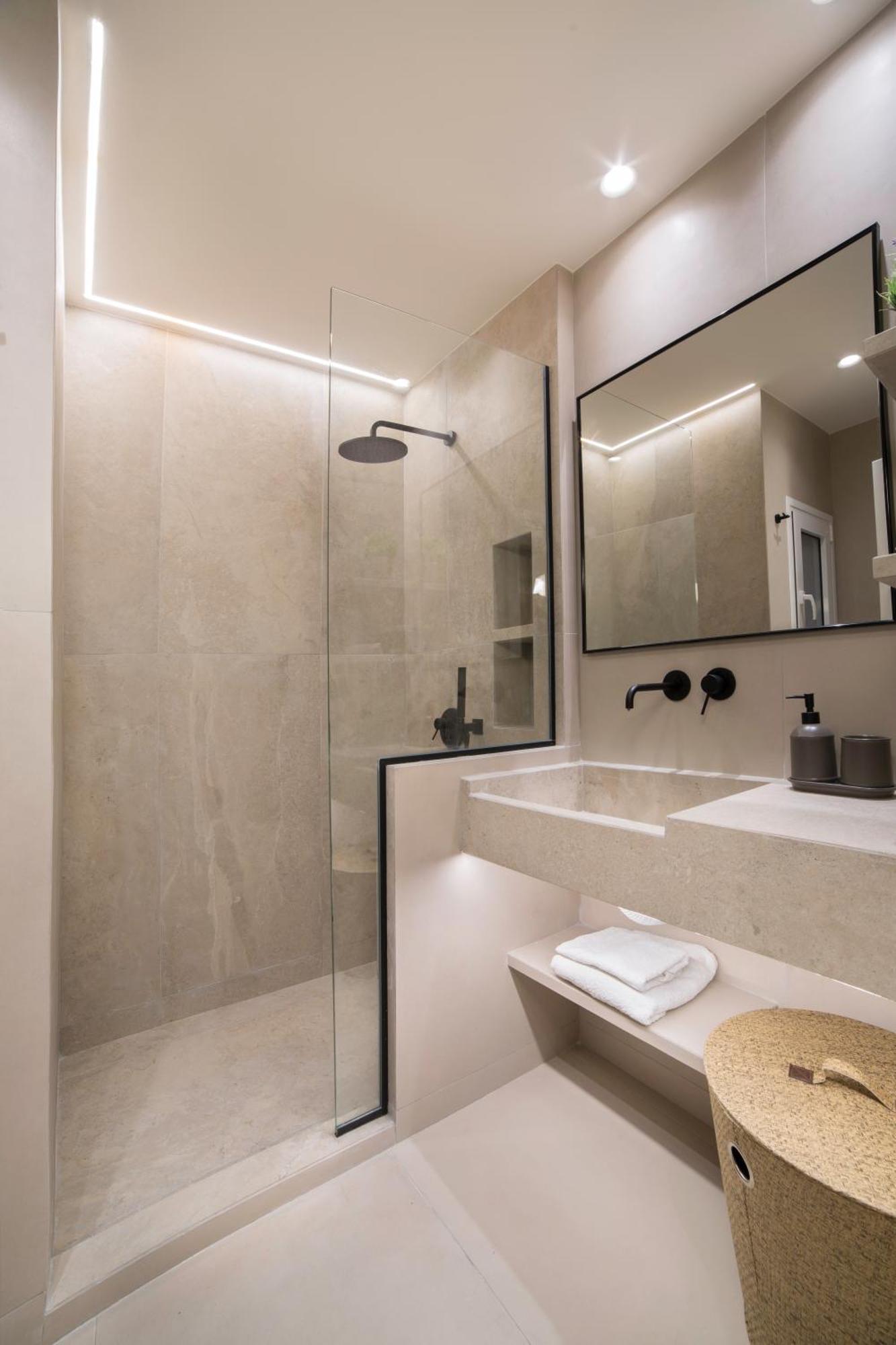 Urban Spacious Apartment Near Kallimarmaron Atenas Exterior foto